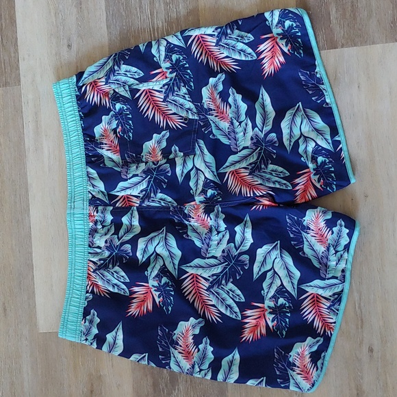NWT Silkworld Men's Blue Floral Lined Swim Trunks Size XXL - Picture 3 of 6